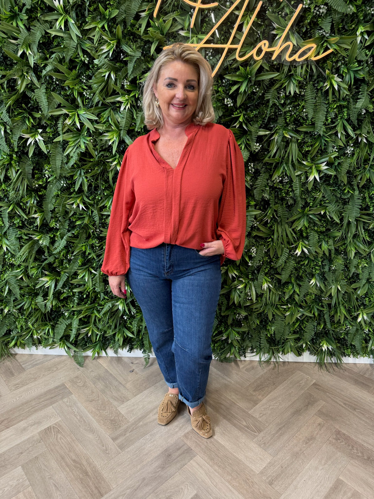 Blouse roezel met pofmouwen brique