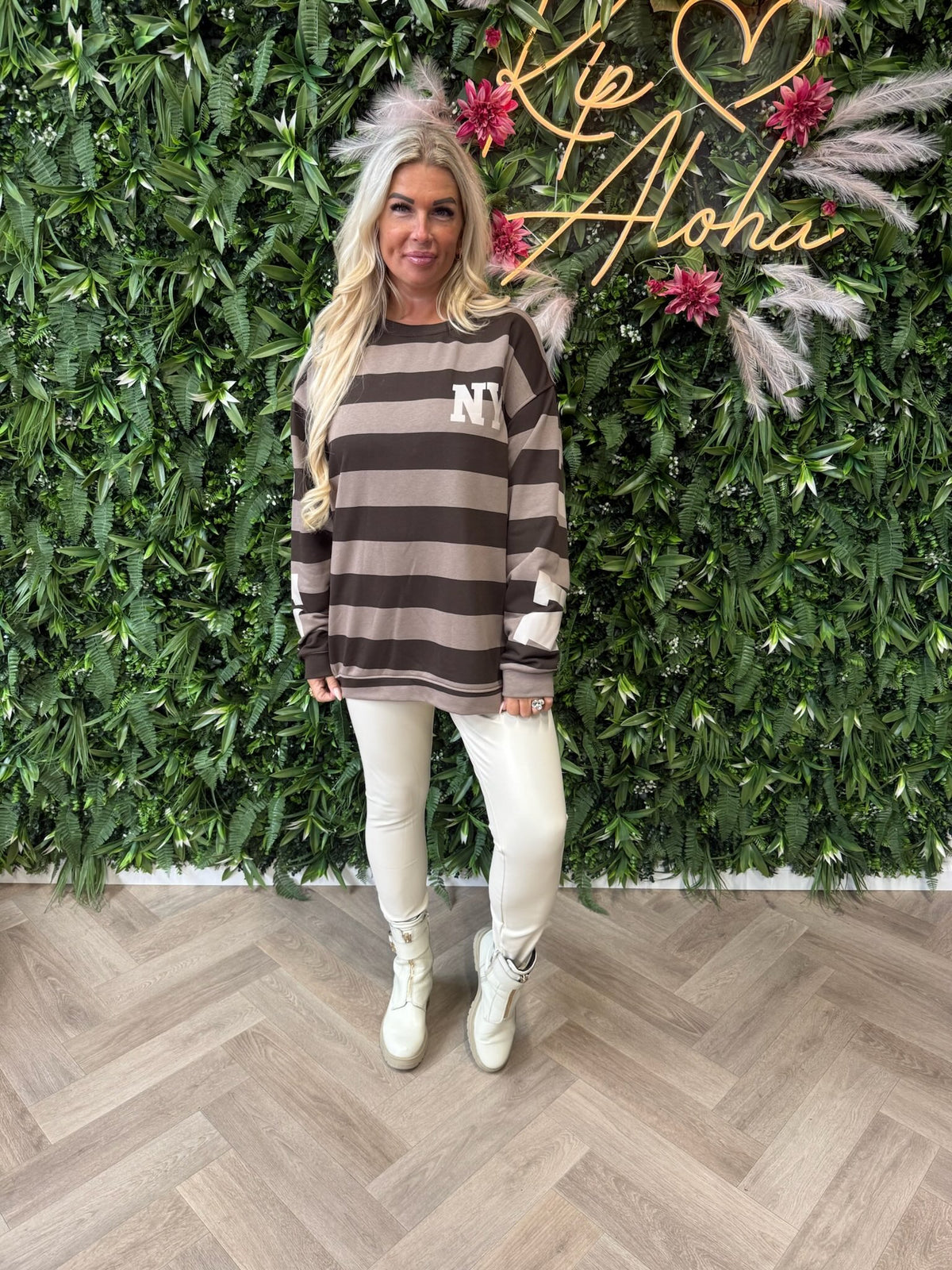 Sweater NewYork strepen donkerbruin