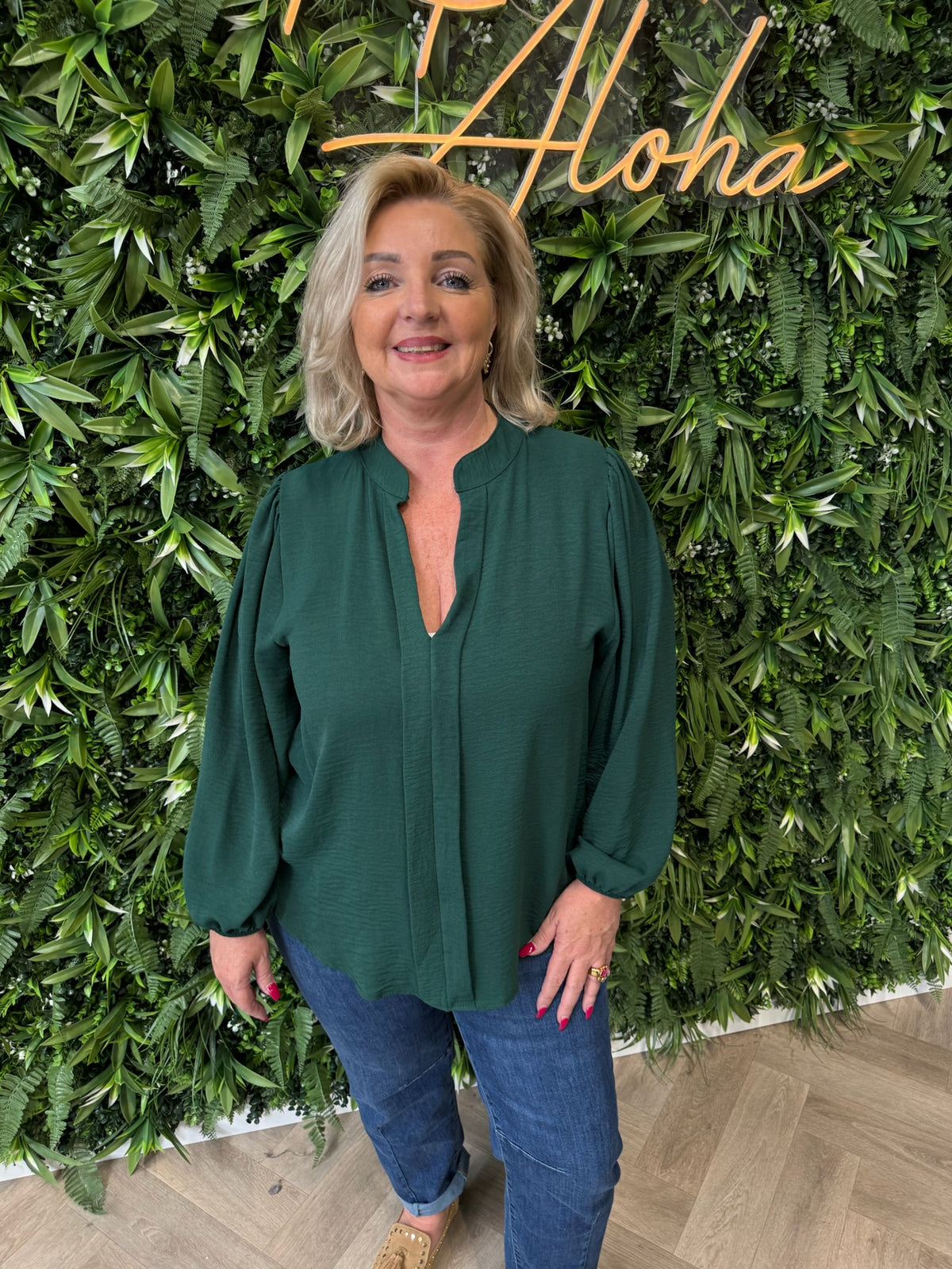 Blouse roezel met pofmouwen flessengroen