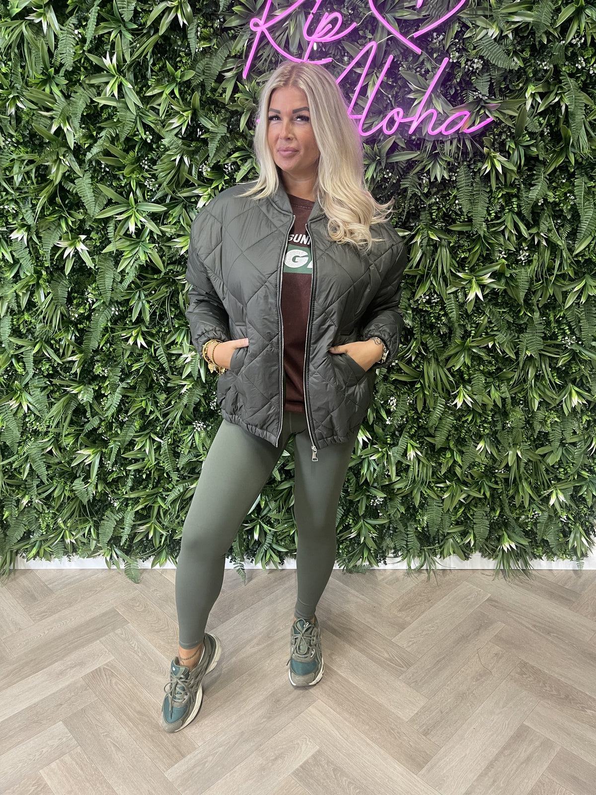 Puffer jas uni legergroen