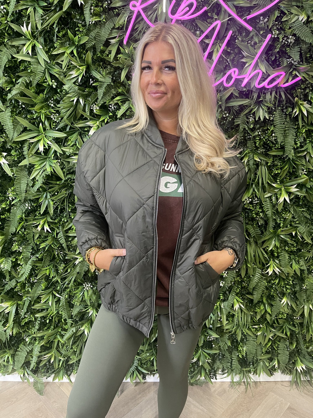 Puffer jas uni legergroen