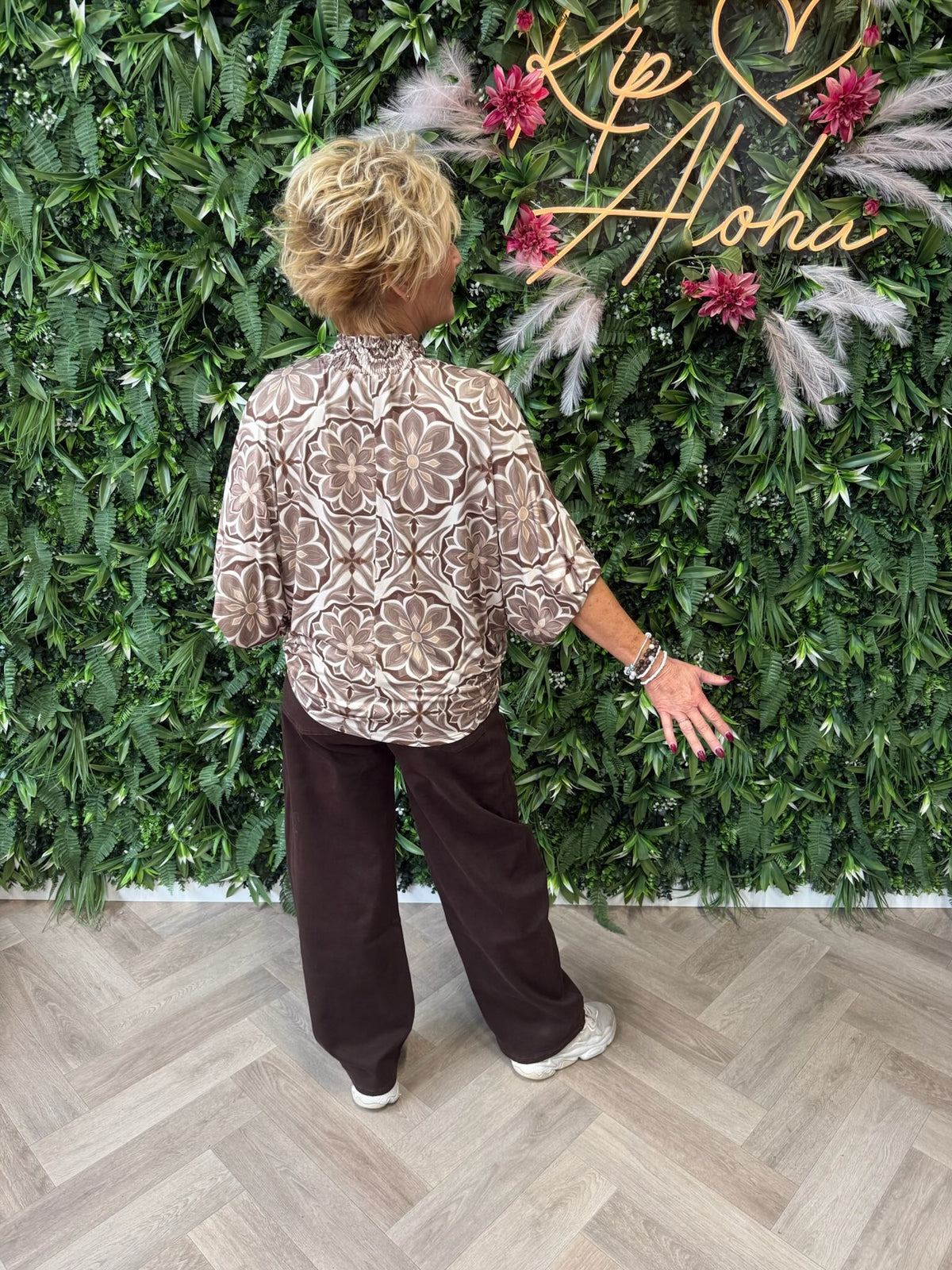 Top smock kraag bloemen beige