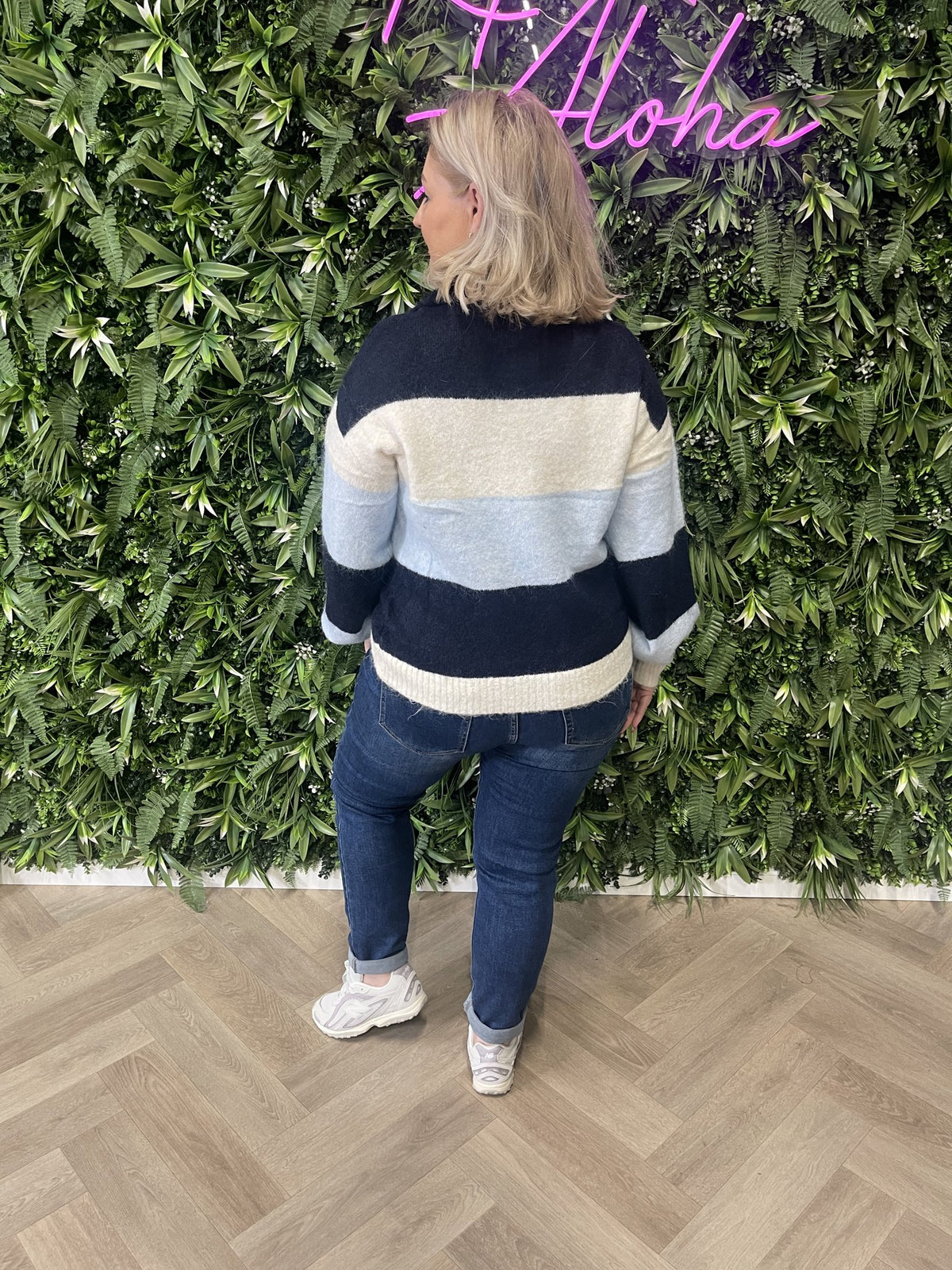 Fijn gebreide trui met kraag Love marineblauw/lichtblauw