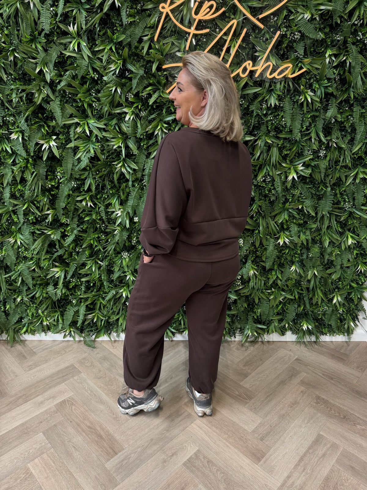 Tweedelig joggingspak comfy donkerbruin