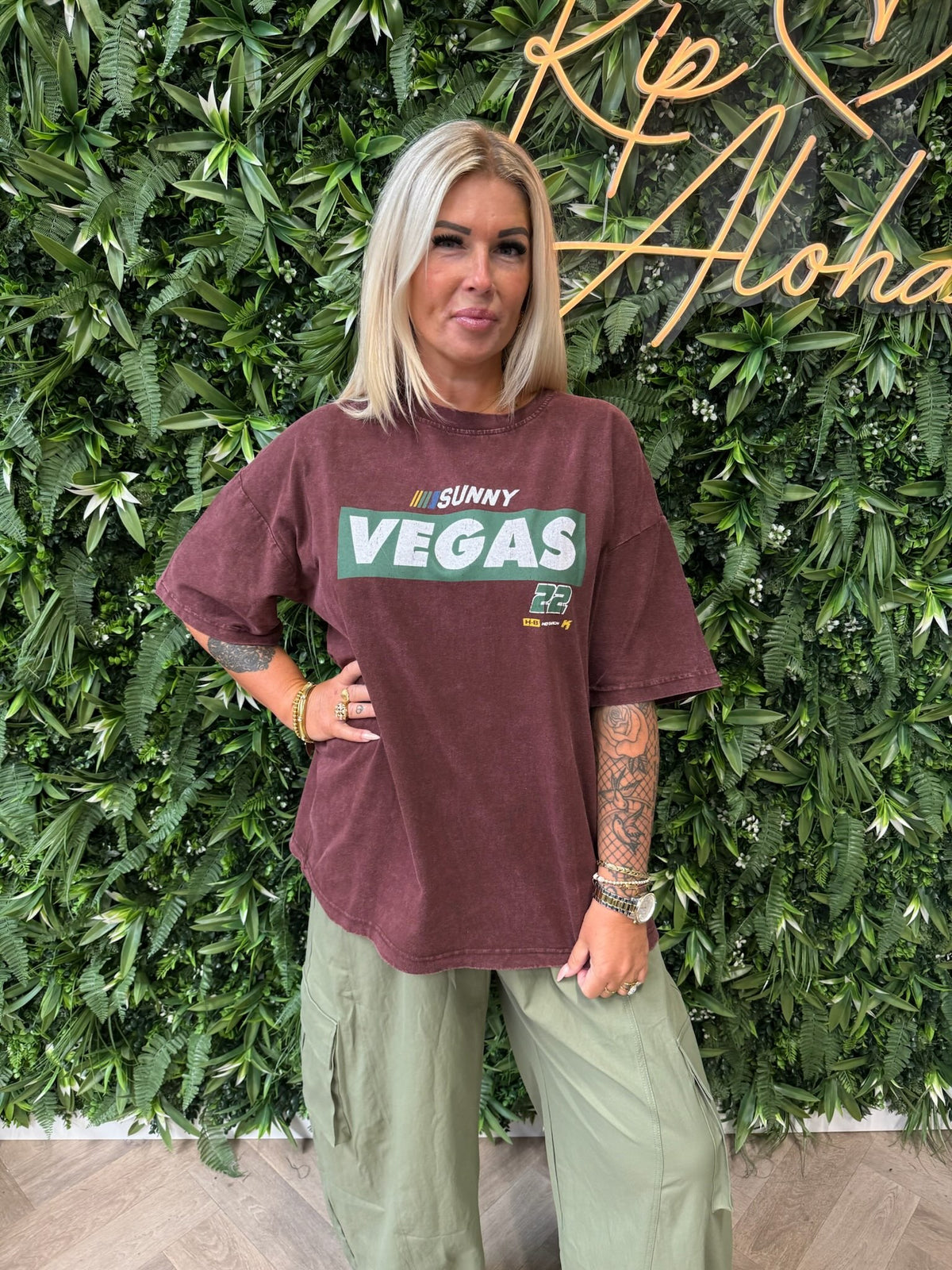 T-shirt washing sunny vegas bordeaux