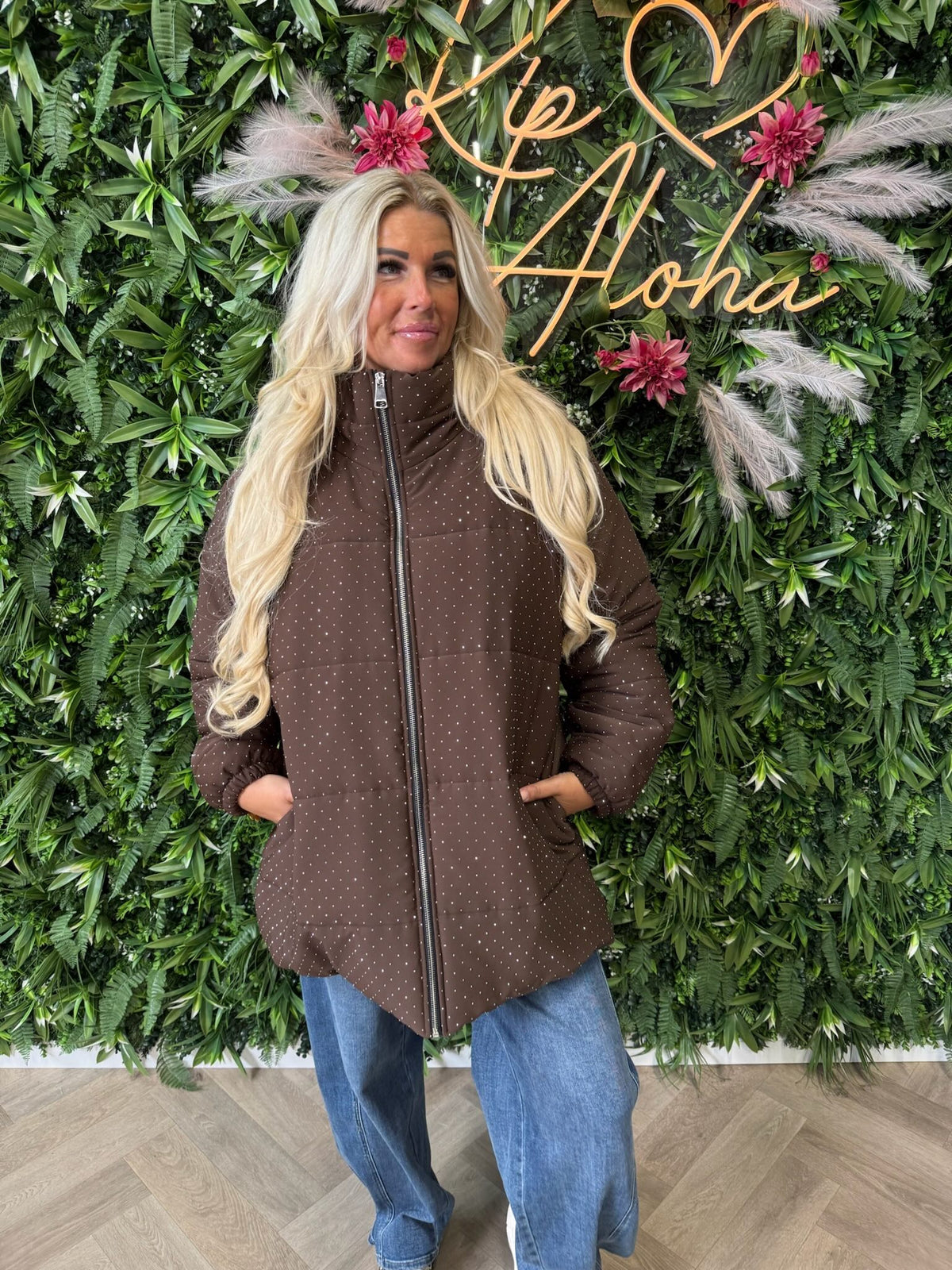 Puffer jas strass donkerbruin