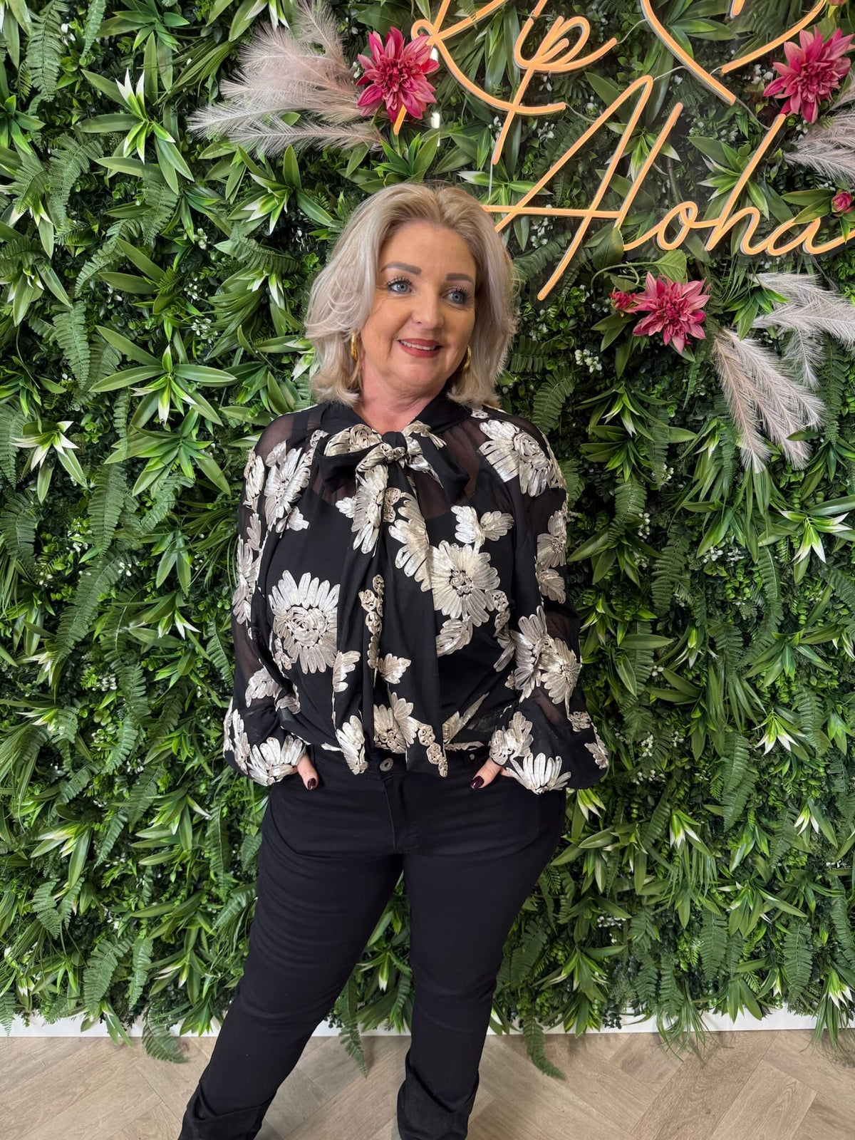 Blouse met bloemenmotief zwart/beige