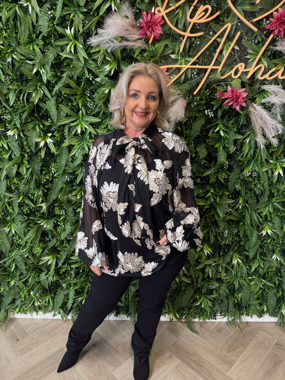 Blouse met bloemenmotief zwart/beige