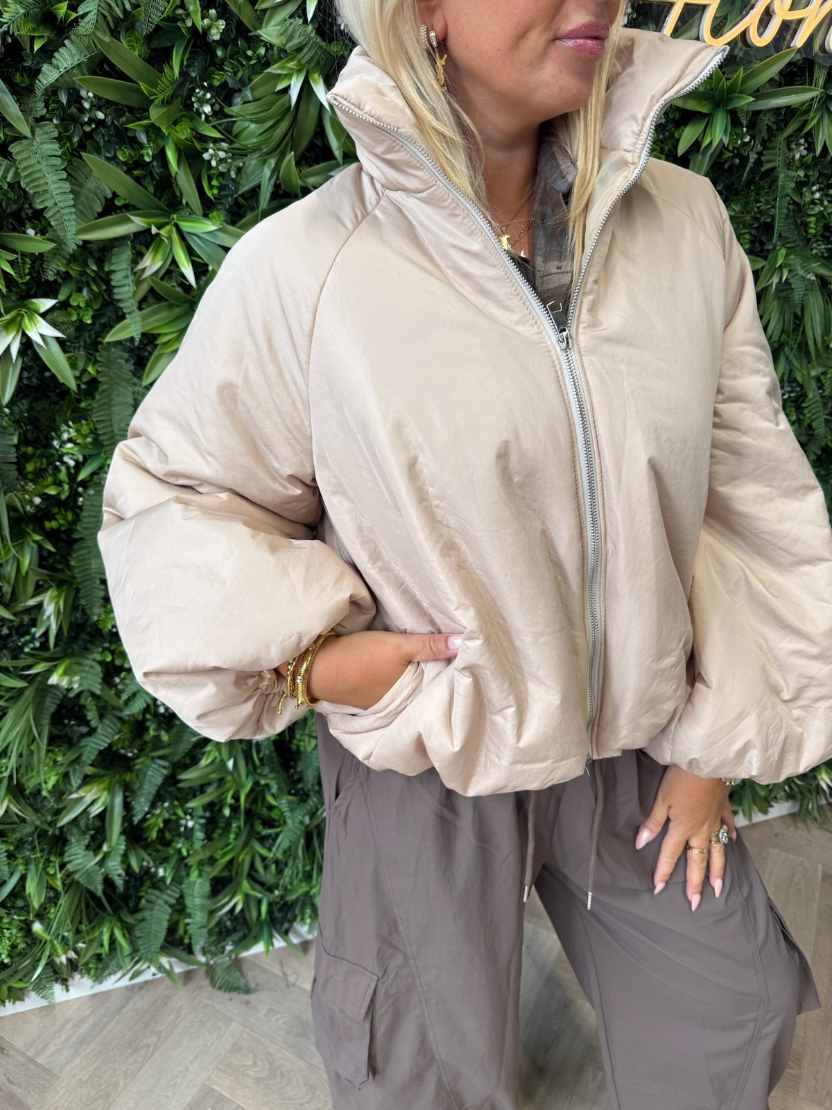 Bomberjack ballonmouwen beige