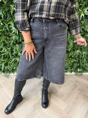 Queen of hearts bermuda jeans zwart