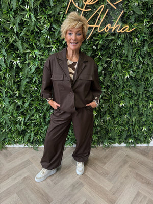 Tweedelig blazer set korte mouwen donkerbruin