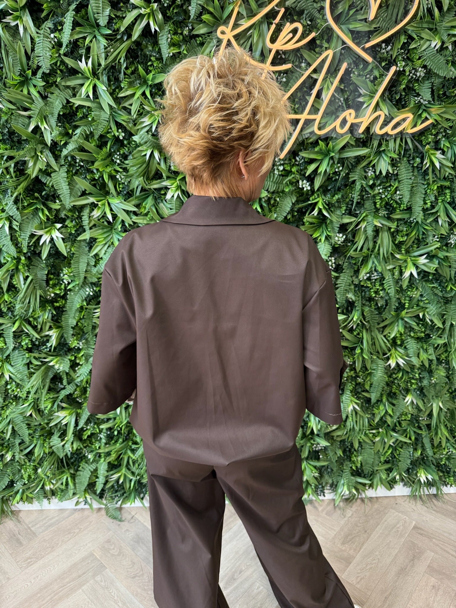 Tweedelig blazer set korte mouwen donkerbruin