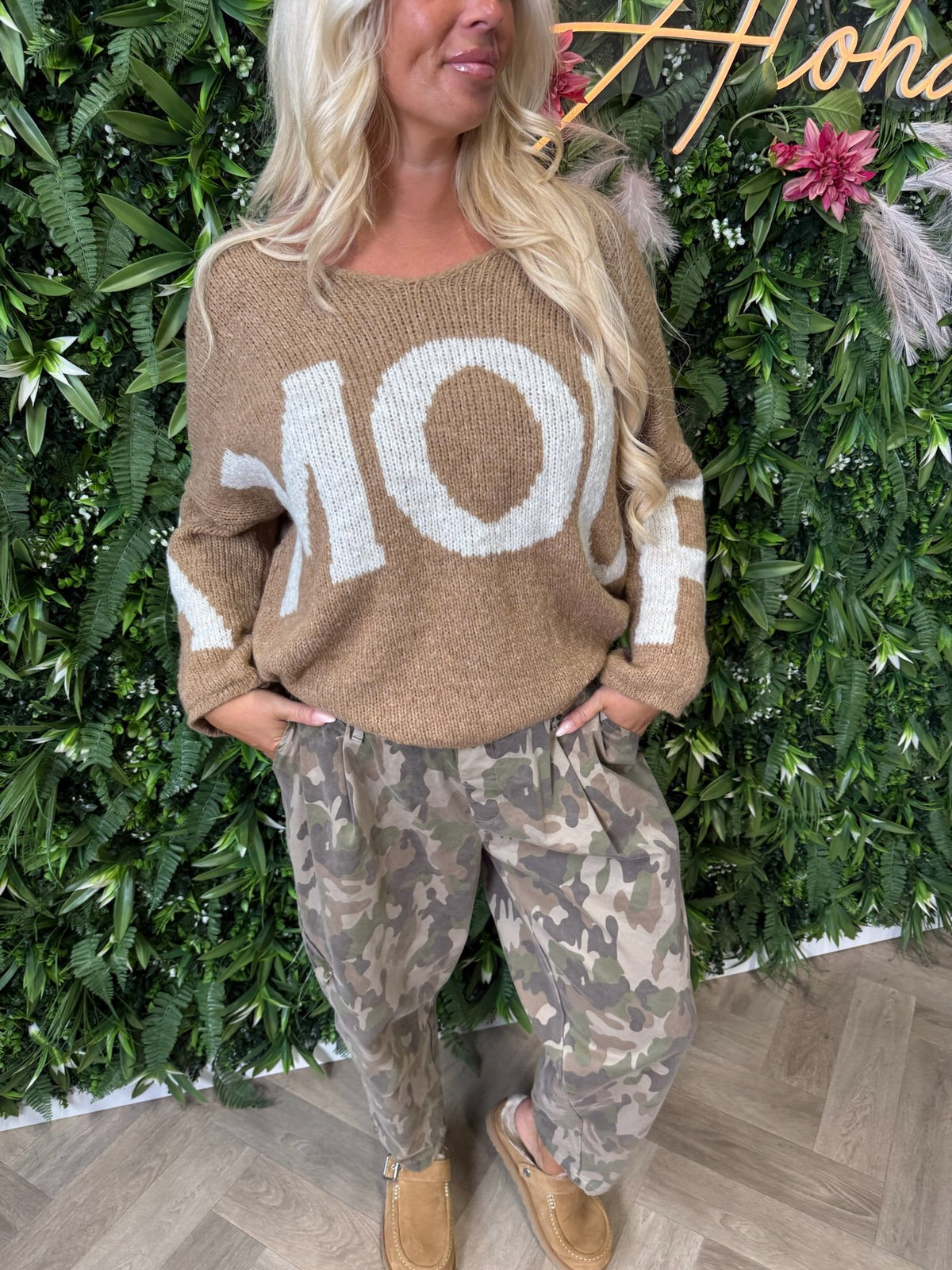 Gebreide trui amour camel