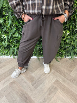 Cargo broek donkerbruin