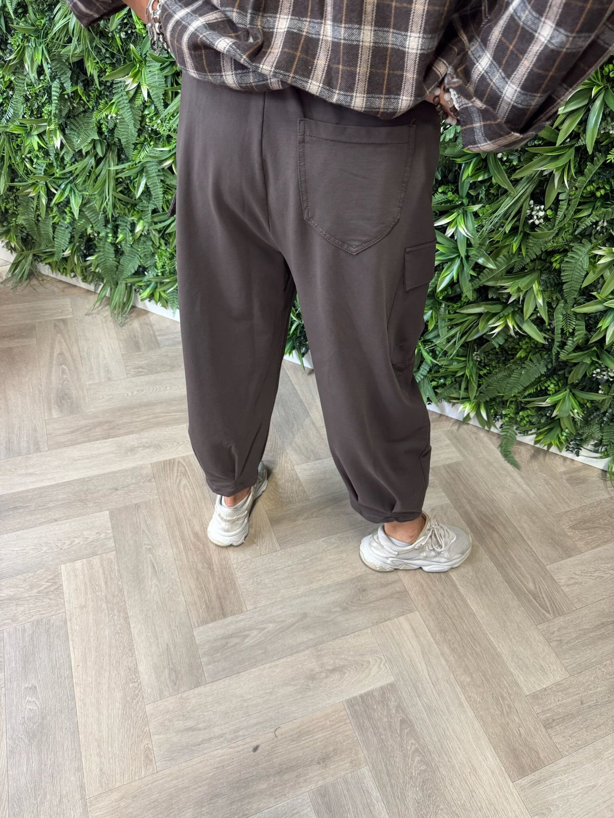 Cargo broek donkerbruin