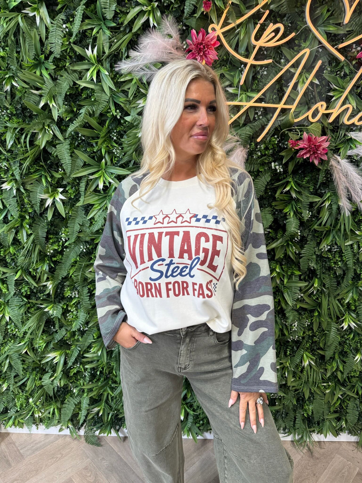 Top lange mouwen met print legergroen/creme