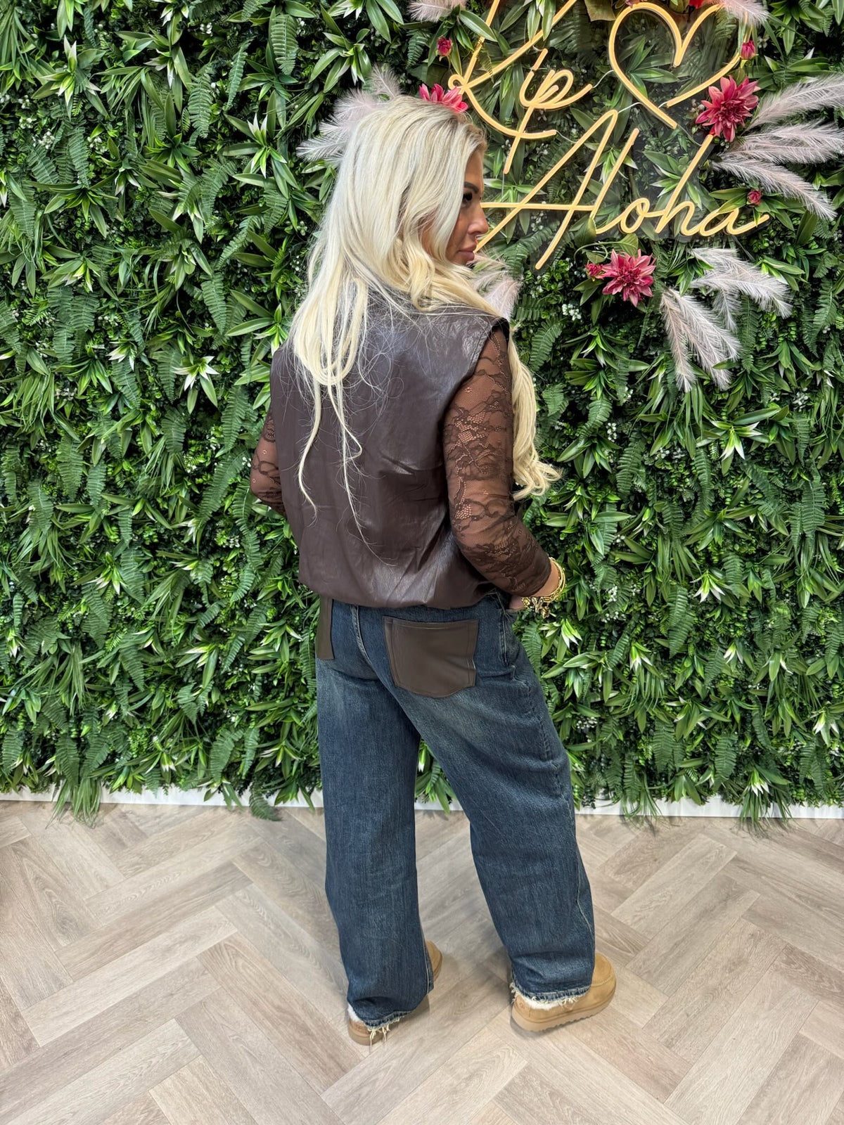 Gilet leatherlook donkerbruin