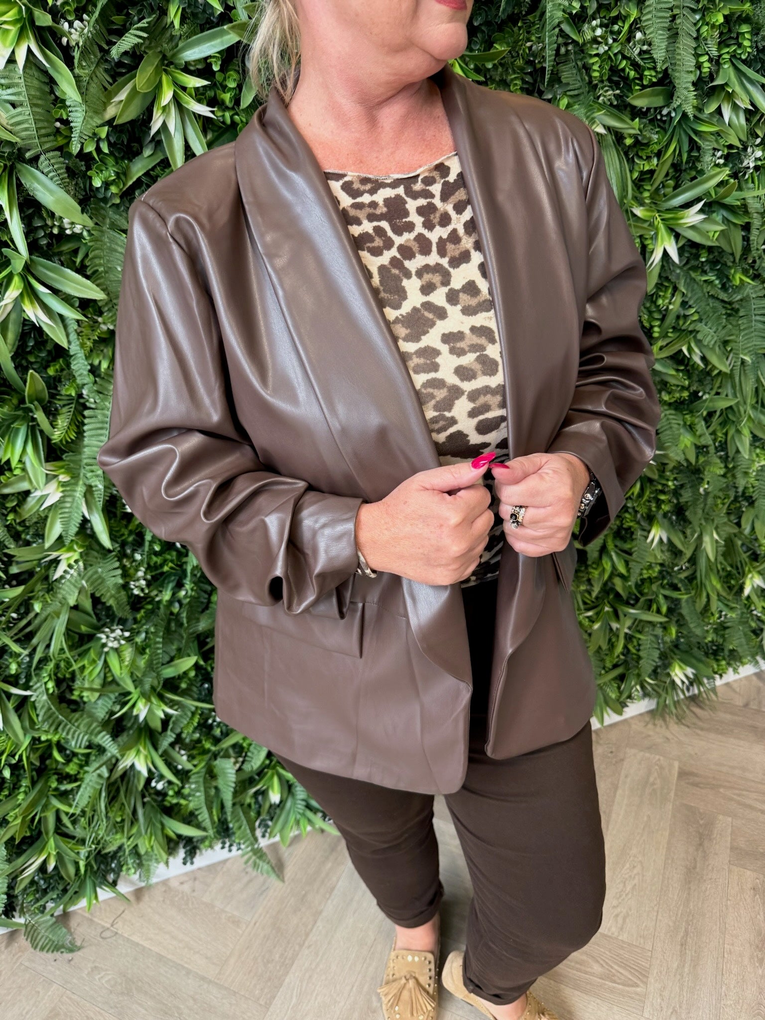 Leatherlook blazer ophaalmouwen bruin
