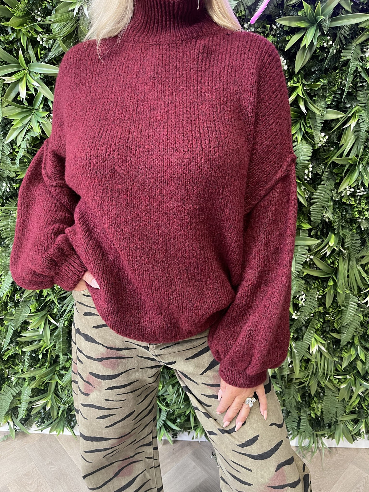Gebreide trui turtle neck pofmouwen bordeaux