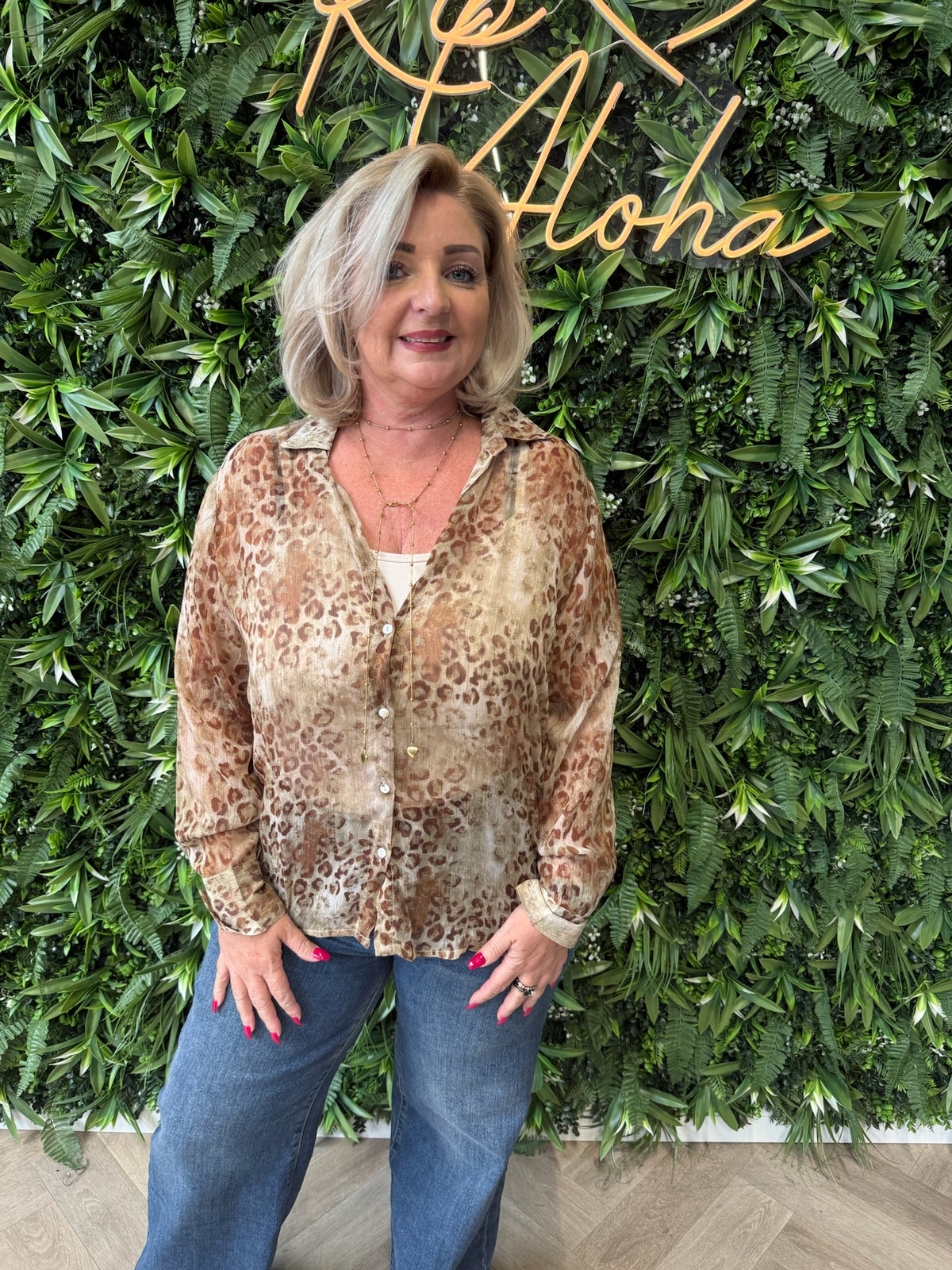 Blouse panter met lurex detail beige