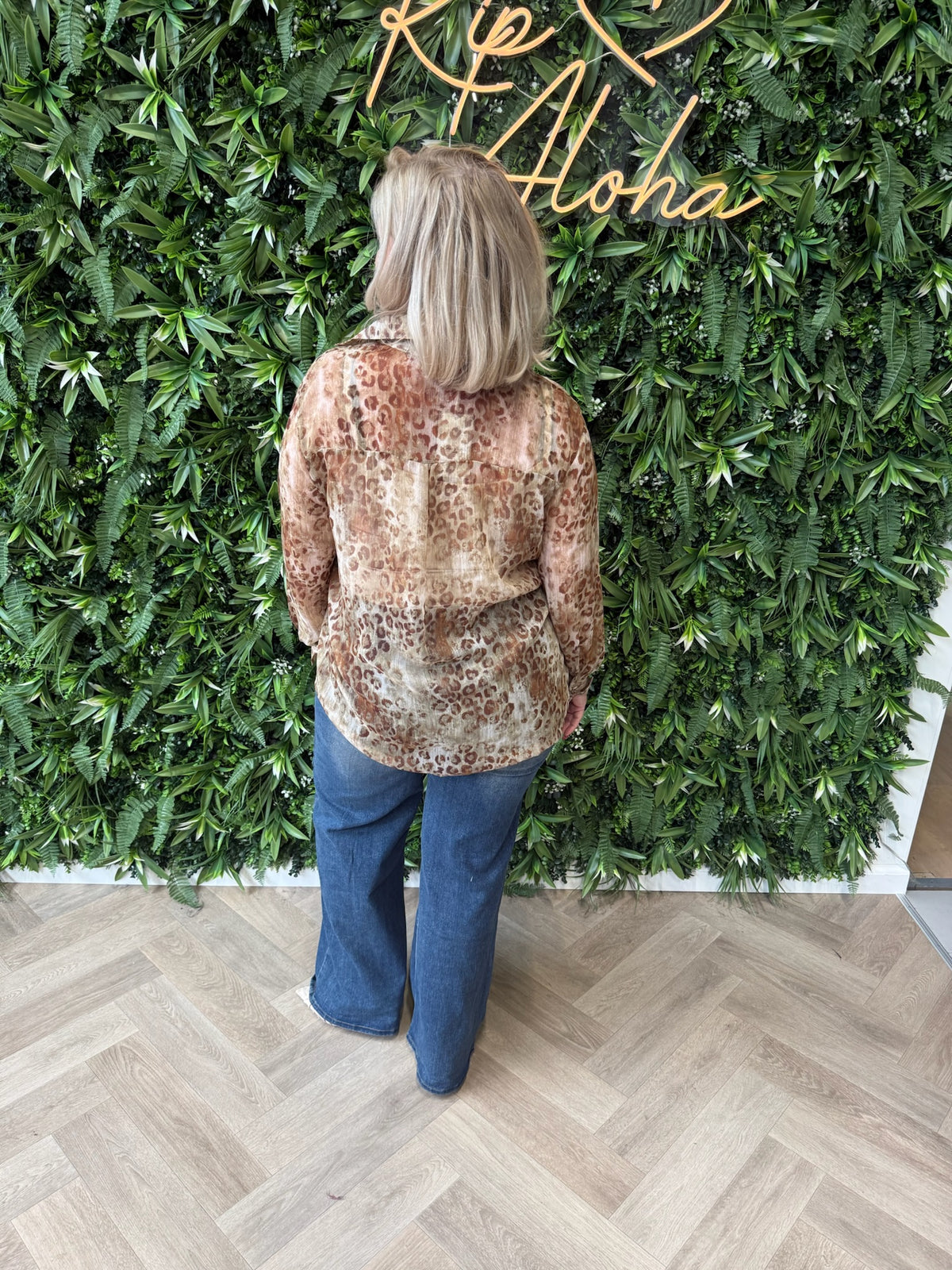 Blouse panter met lurex detail beige