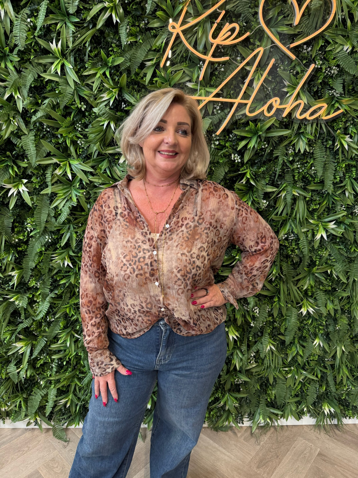Blouse panter met lurex detail bruin