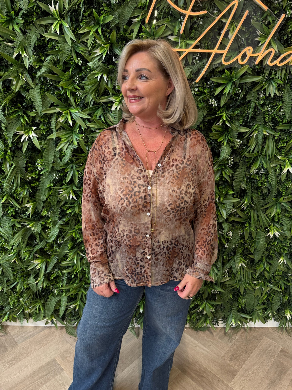 Blouse panter met lurex detail bruin