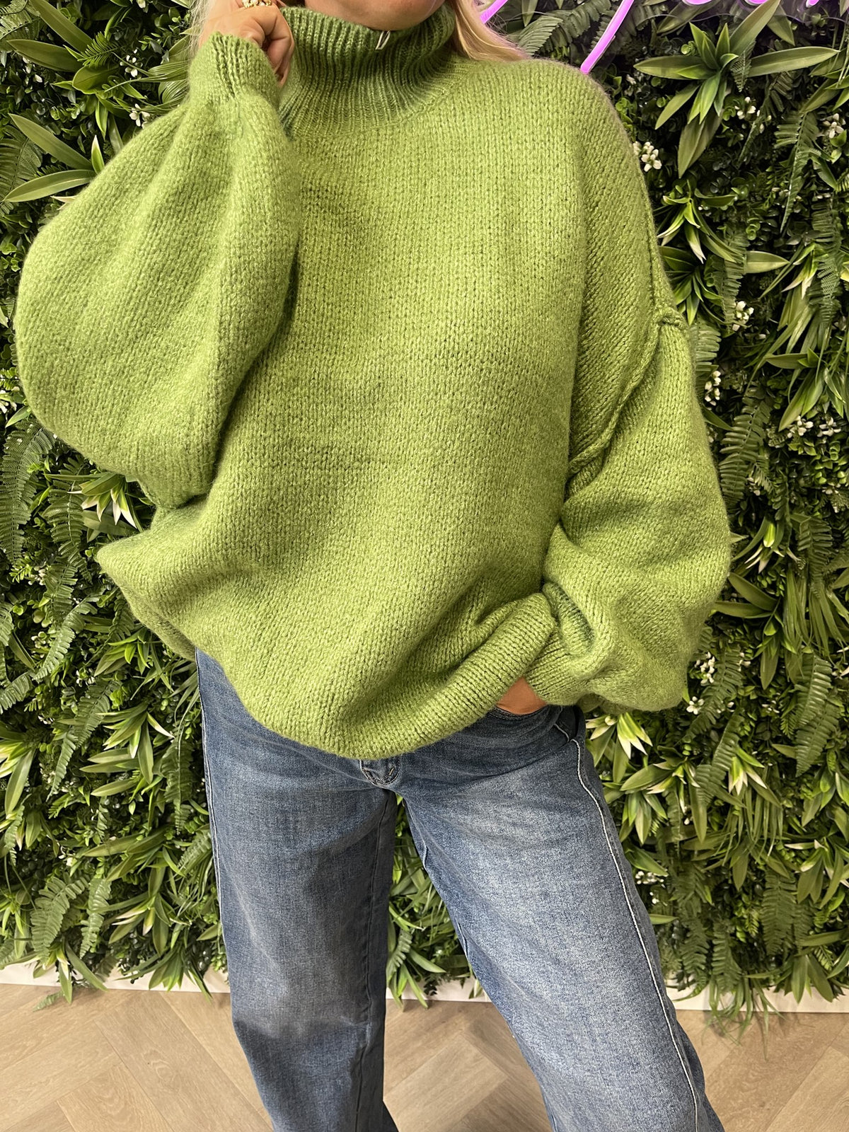 Gebreide trui turtle neck pofmouwen groen