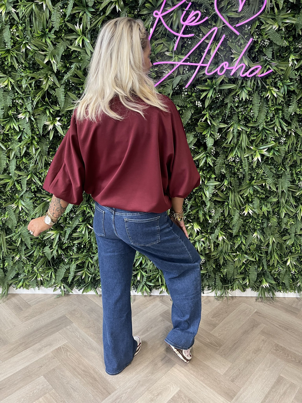 Vleermuis trui met leatherlook kraag bordeaux