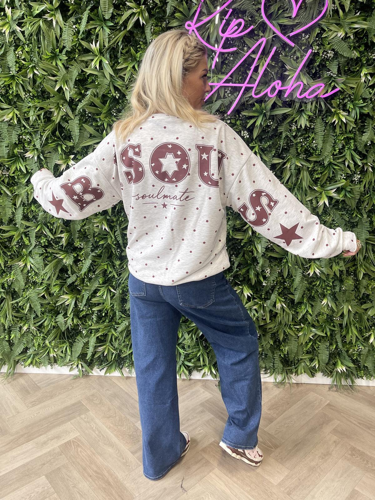 Sweater dots Bisous lichtgrijs
