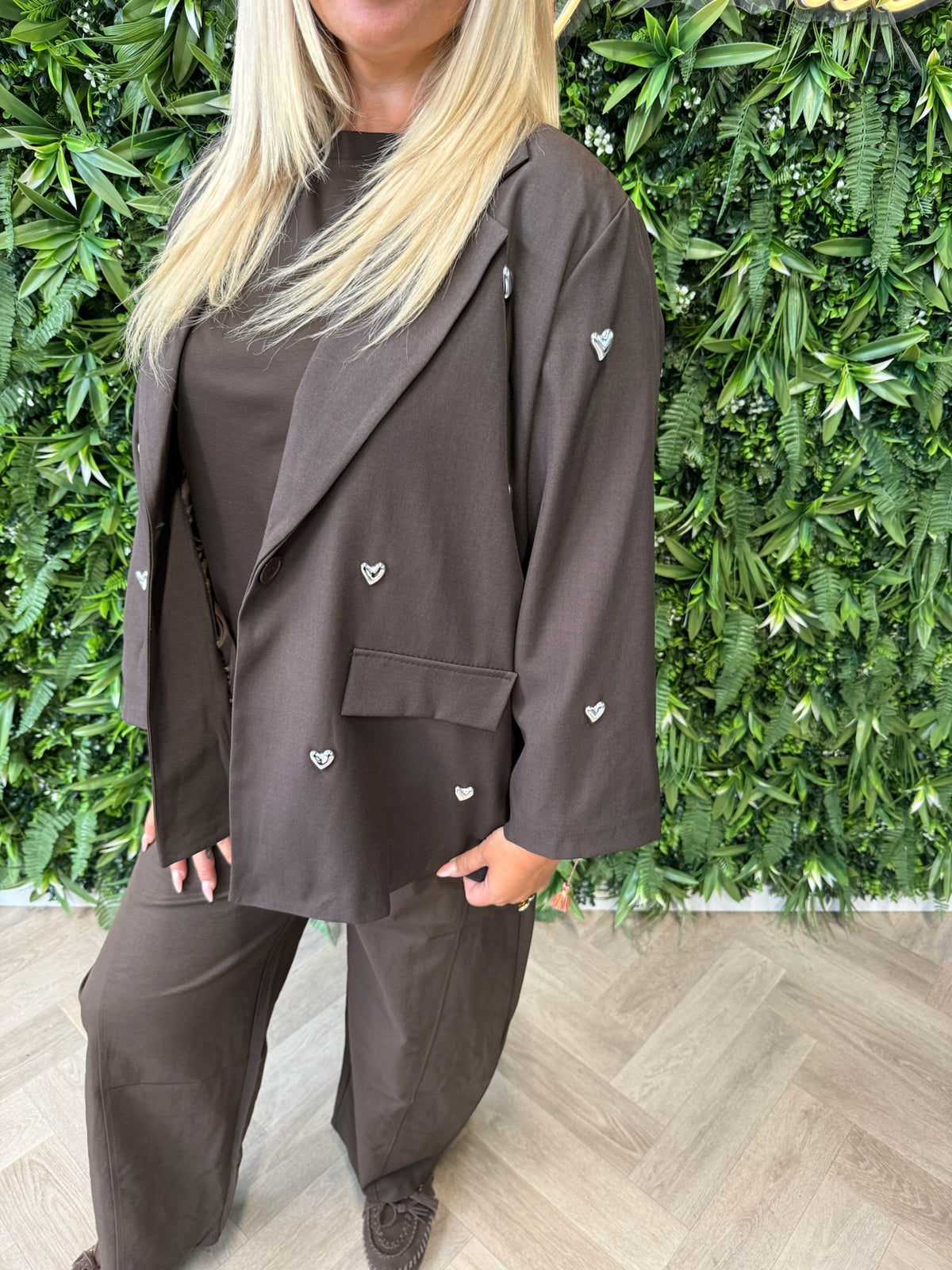 Blazer 3/4e mouwen met hartjes donkerbruin