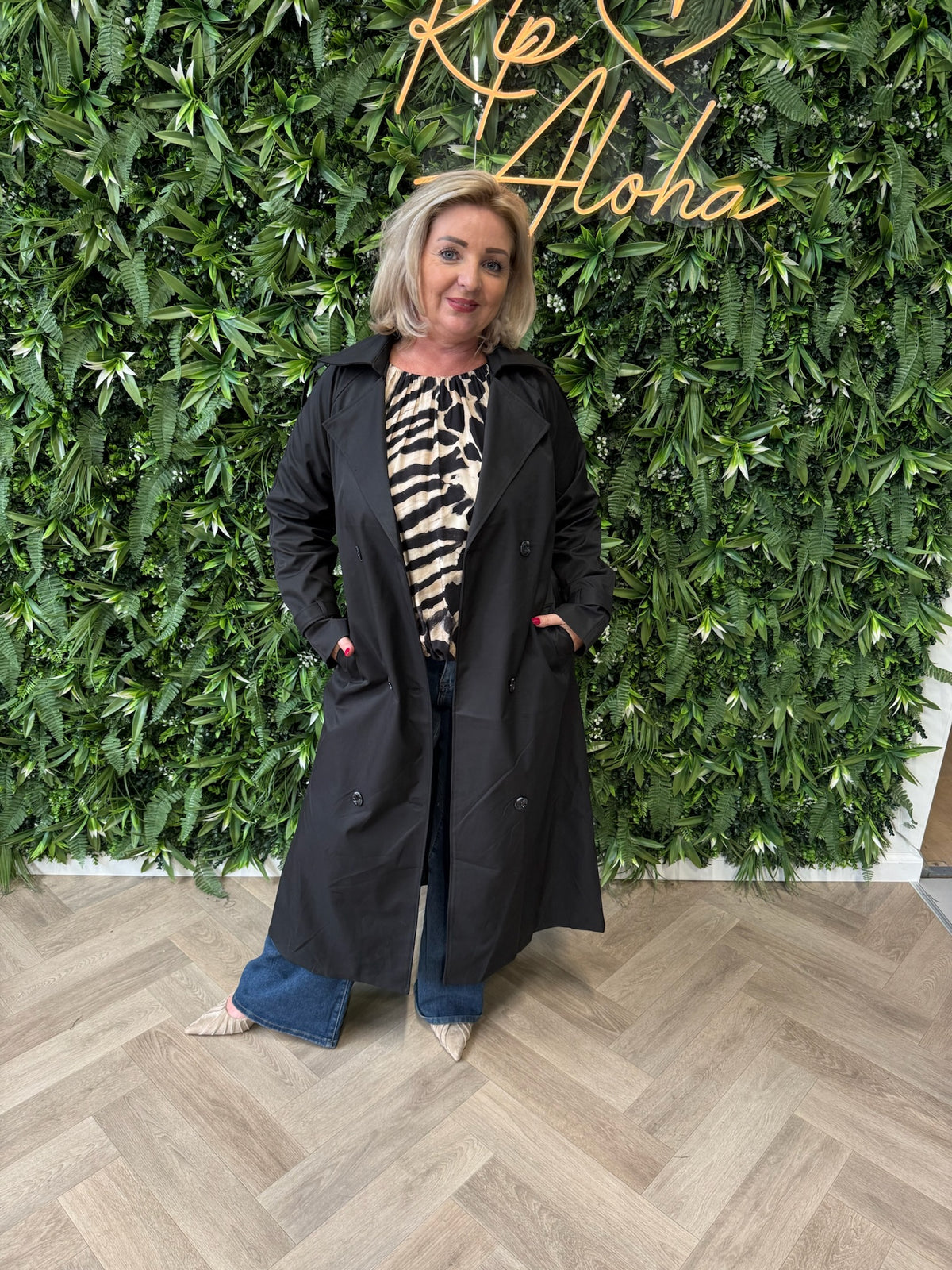 Lange trenchcoat donkerbruin
