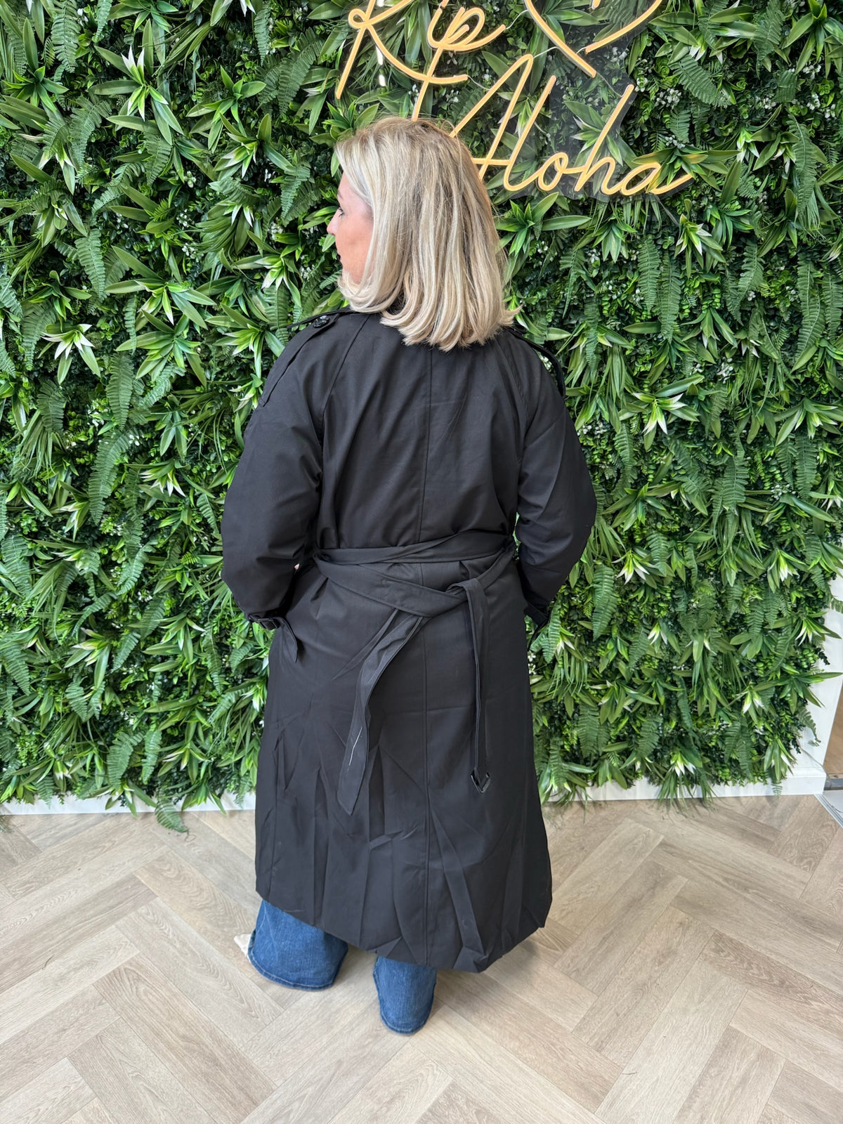 Lange trenchcoat zwart