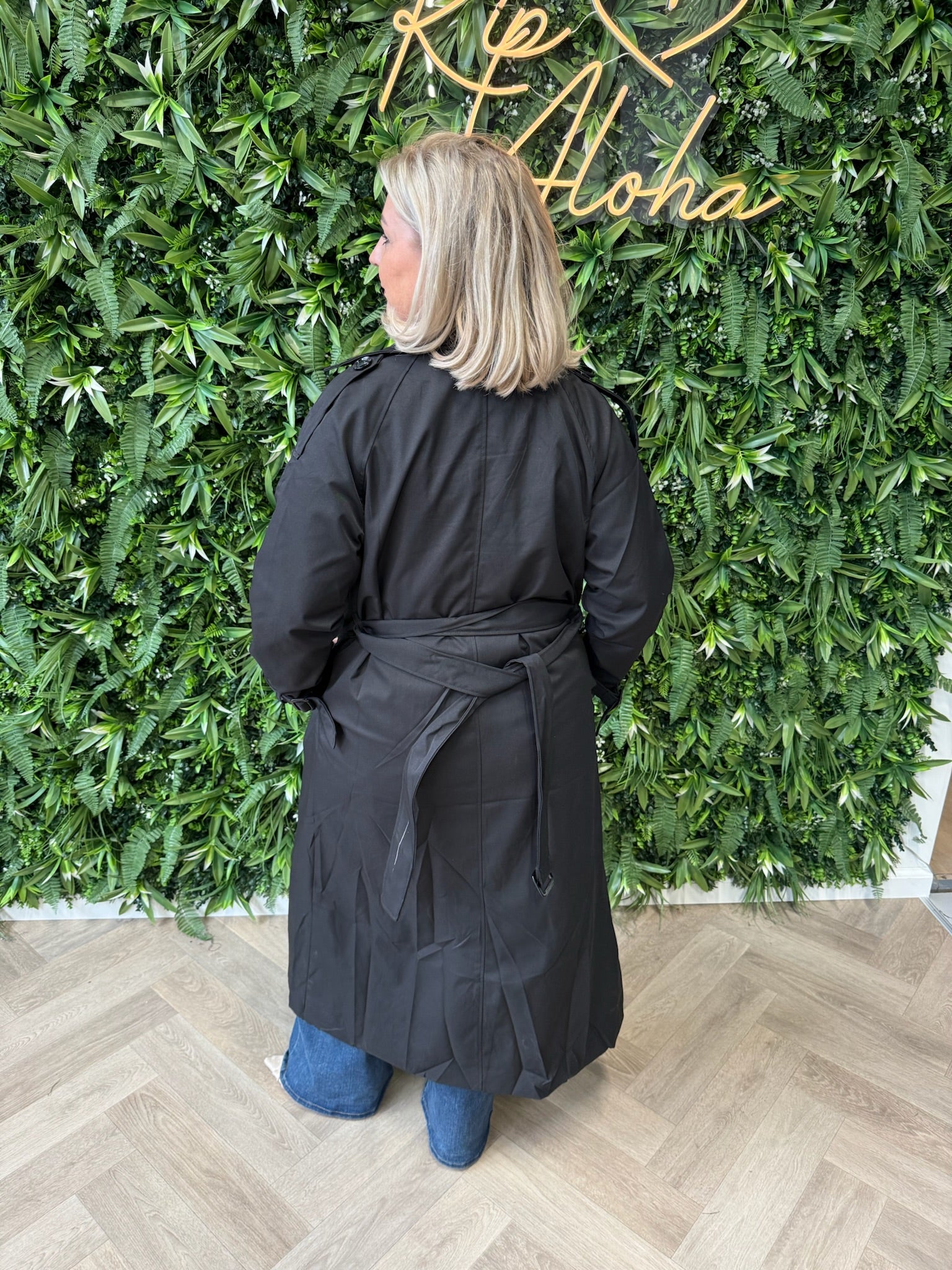 Lange trenchcoat zwart