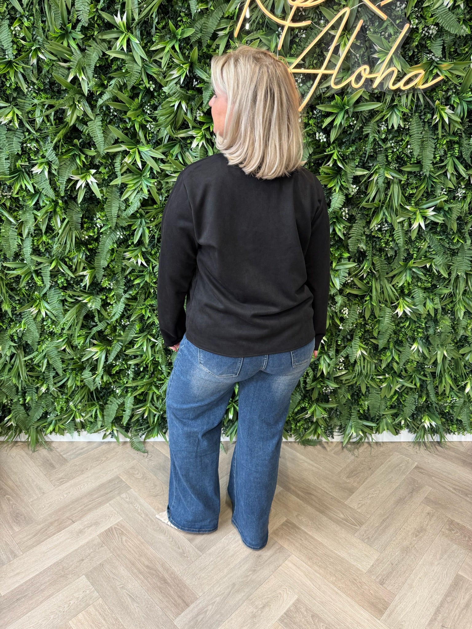 Blazer ronde hals met sierknopen zwart