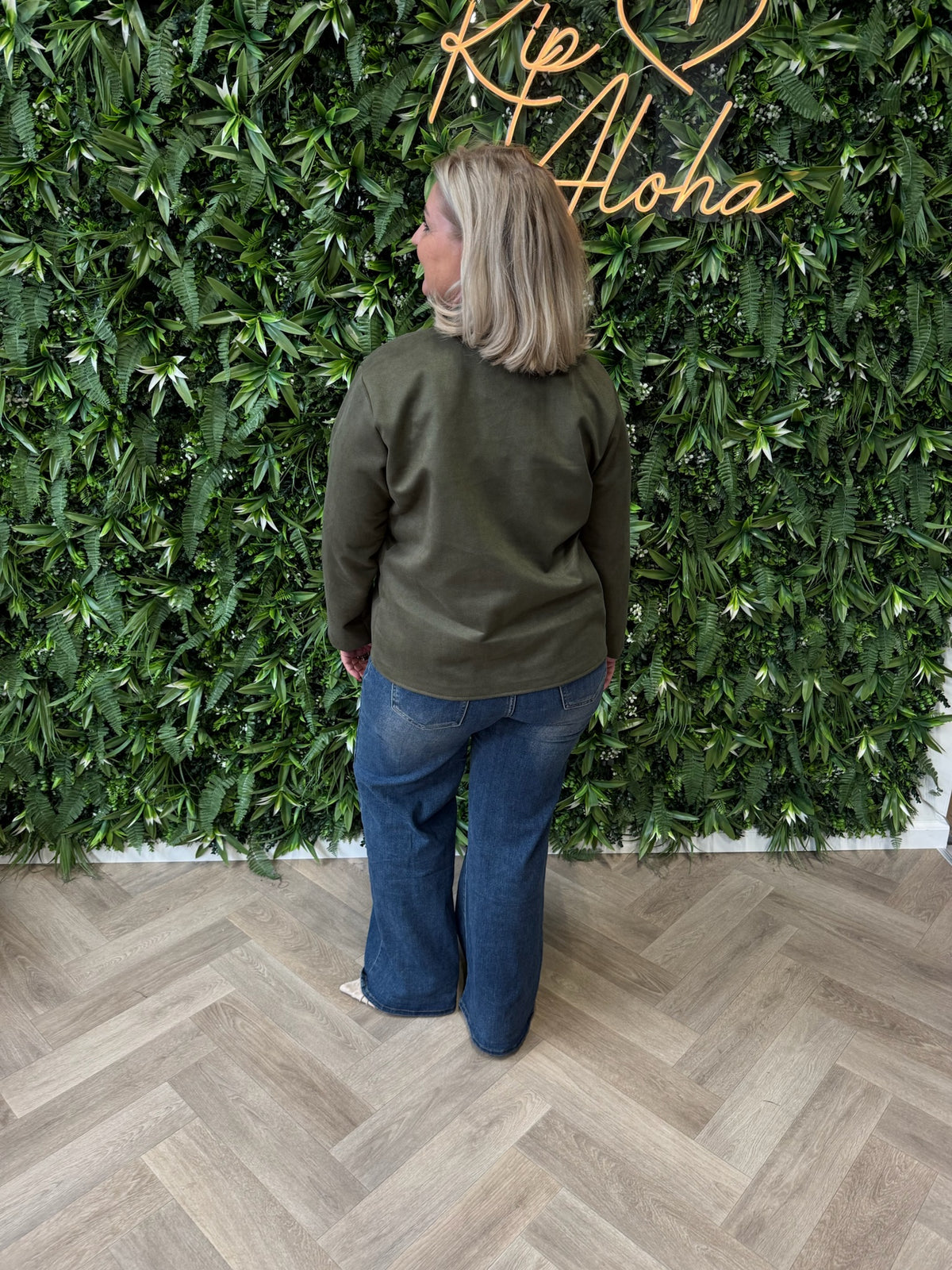 Blazer ronde hals met sierknopen legergroen