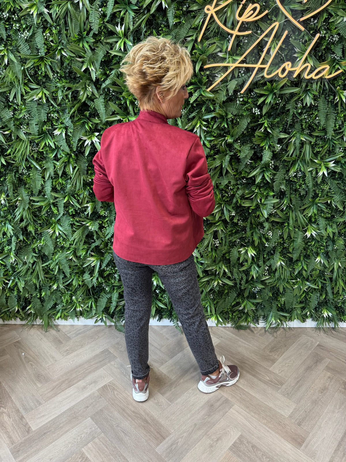 Blazer ronde hals met sierknopen donkerrood