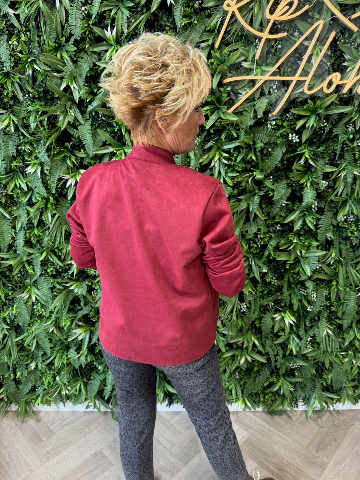 Blazer ronde hals met sierknopen donkerrood