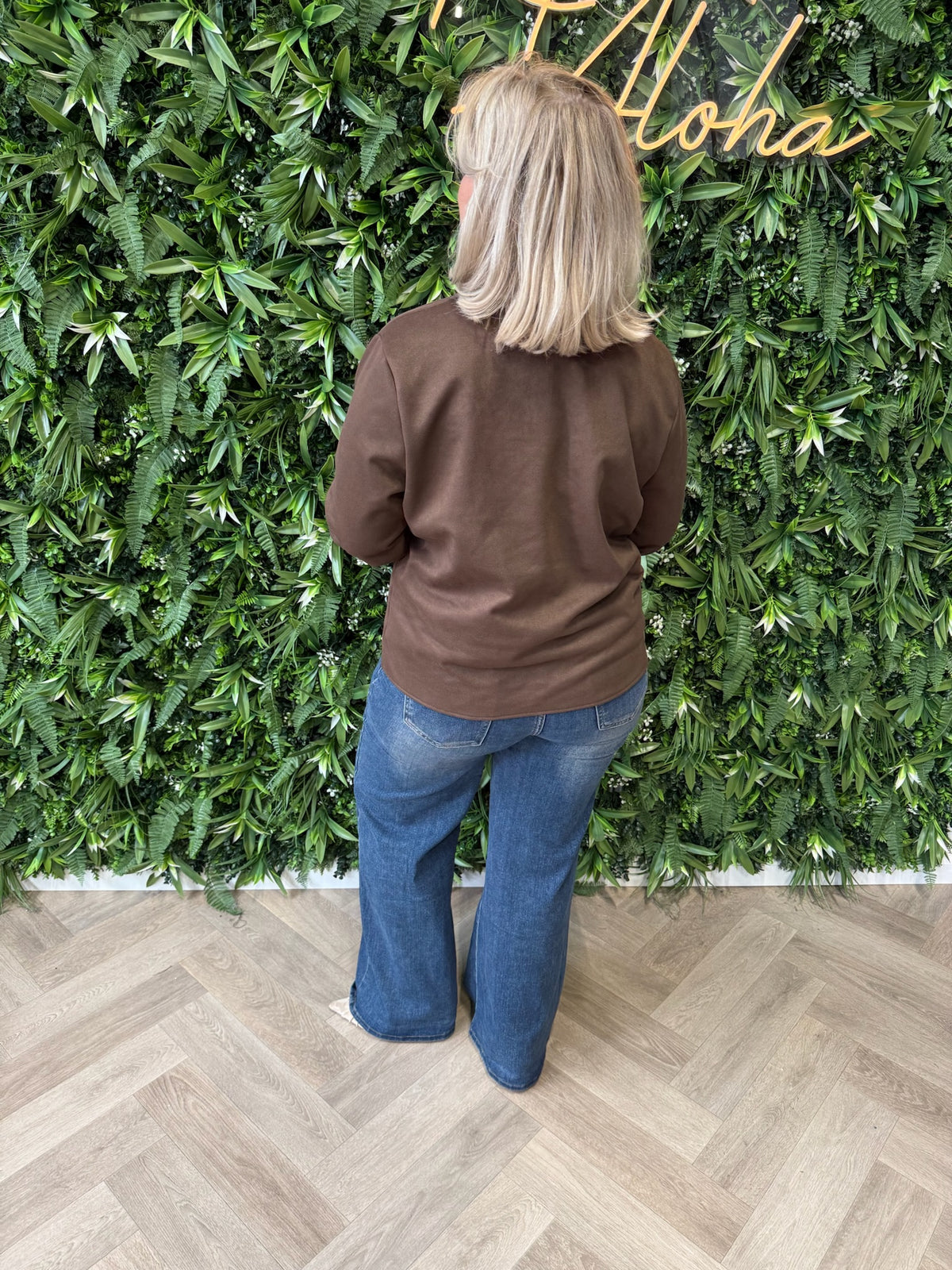 Blazer ronde hals met sierknopen bruin