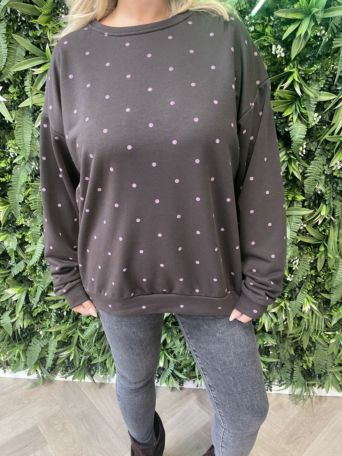 Sweater dots Bisous donkerbruin