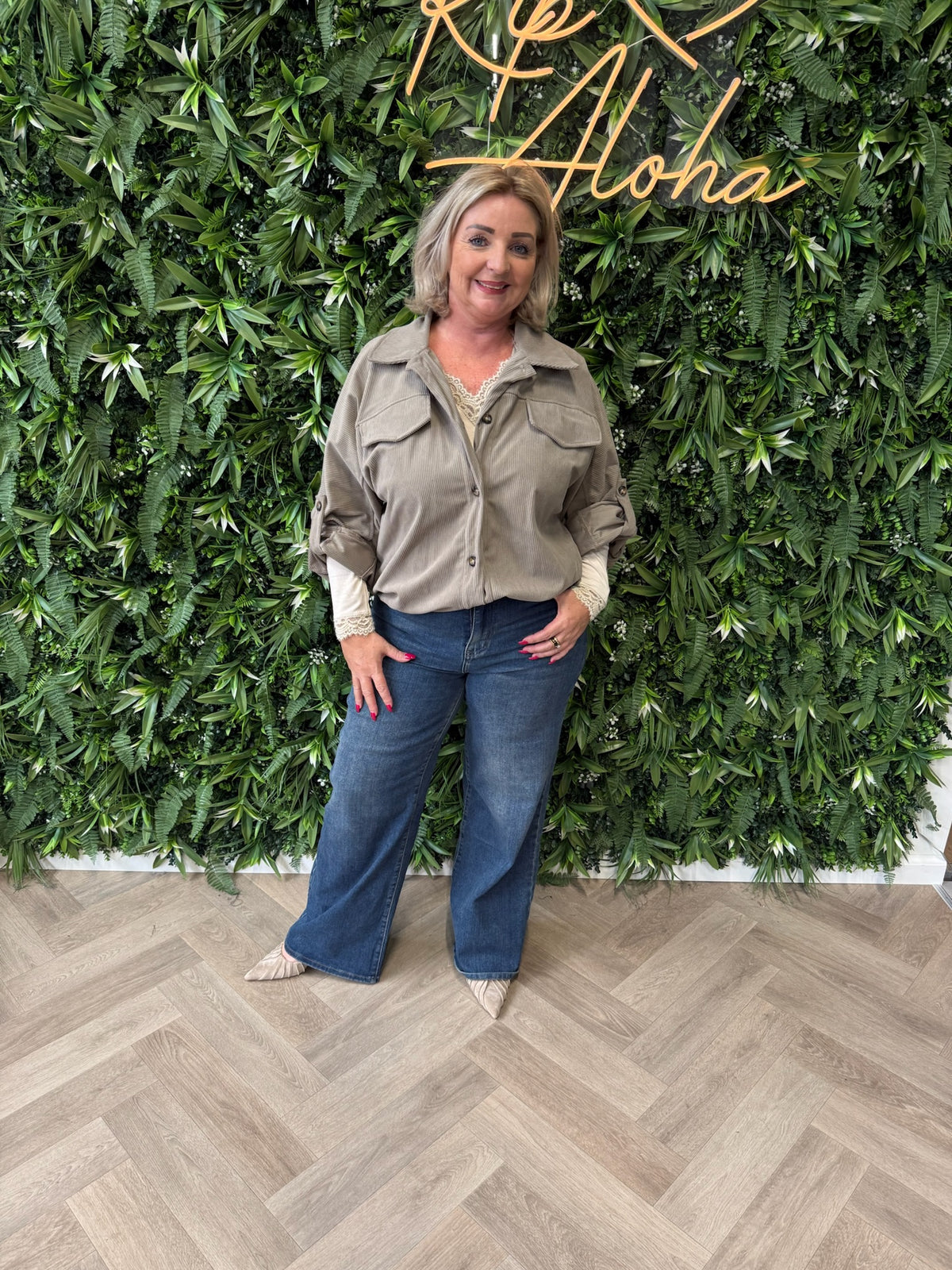 Corduroy blouse met zakken taupe