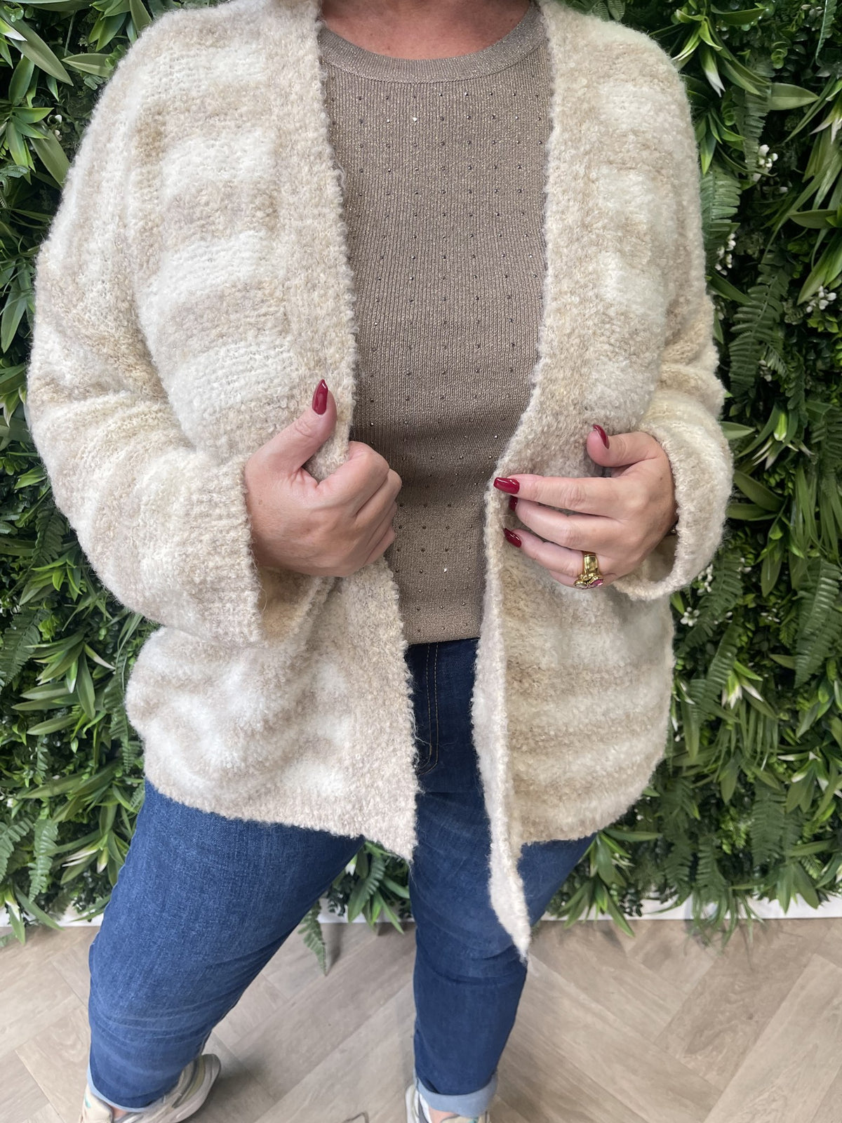 Boucle vest met strepen beige/roomwit