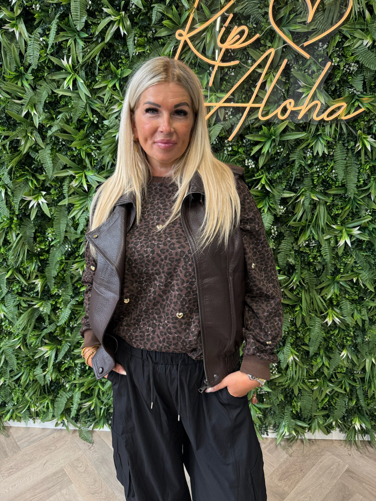 Leatherlook gilet met zakken donkerbruin