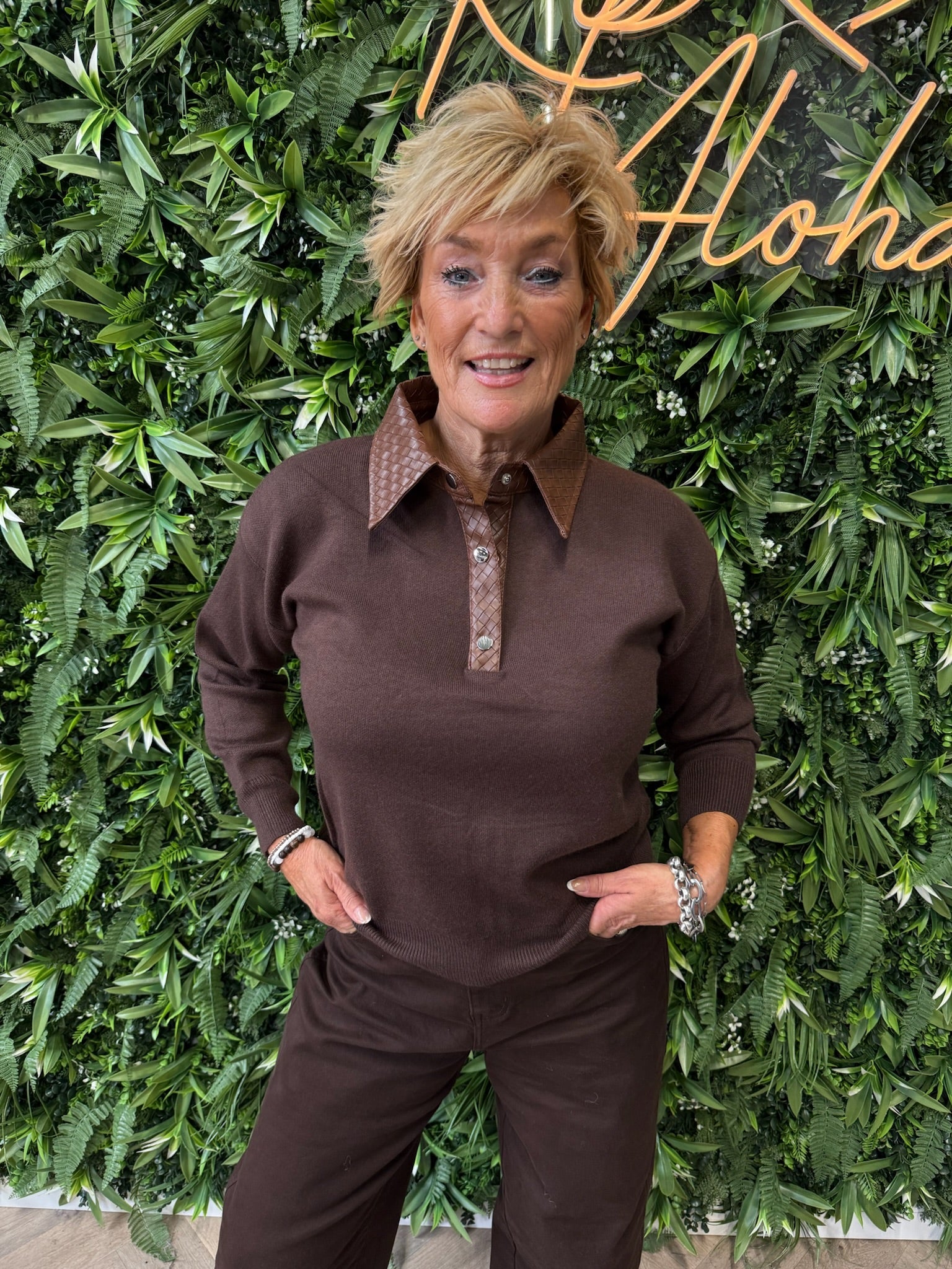 Trui leatherlook kraag bruin