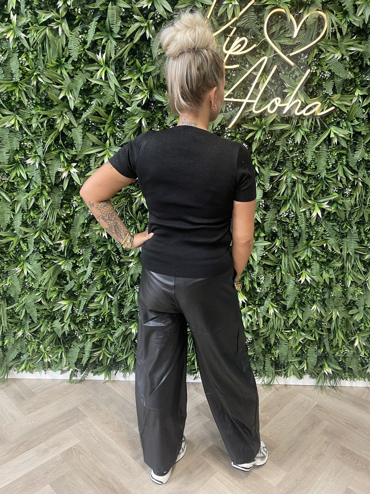 Top korte mouwen strass zwart
