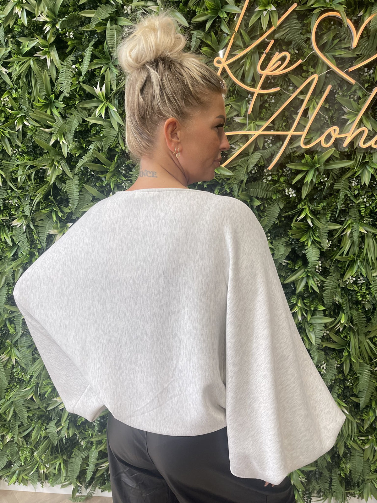 Vleermuis sweater lichtgrijs