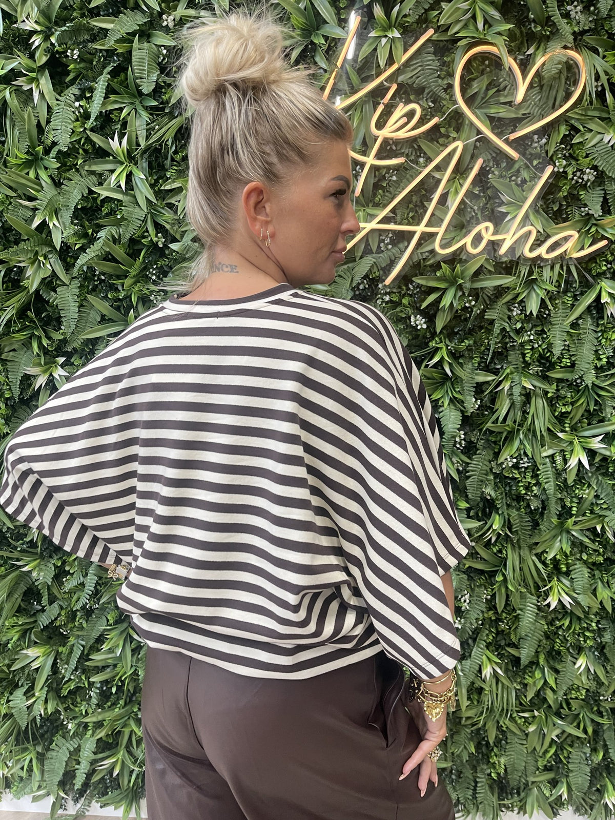 Top vleermuis streep donkerbruin/beige