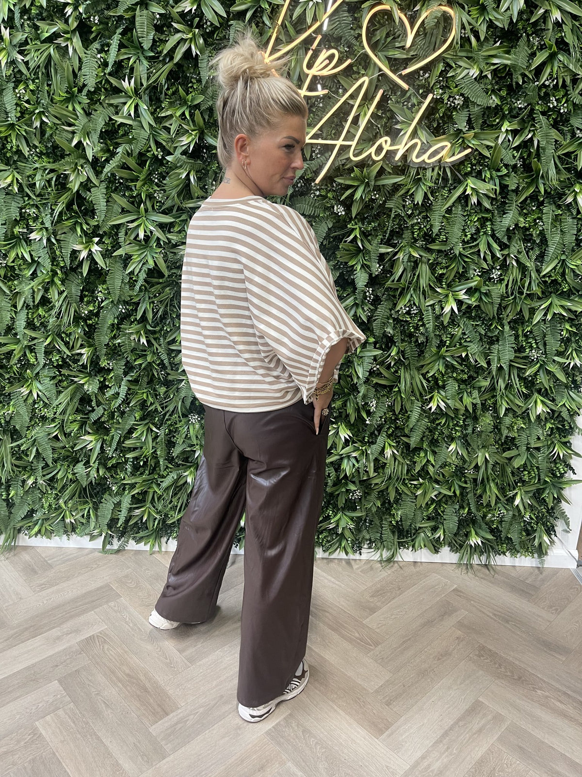 Top vleermuis streep beige