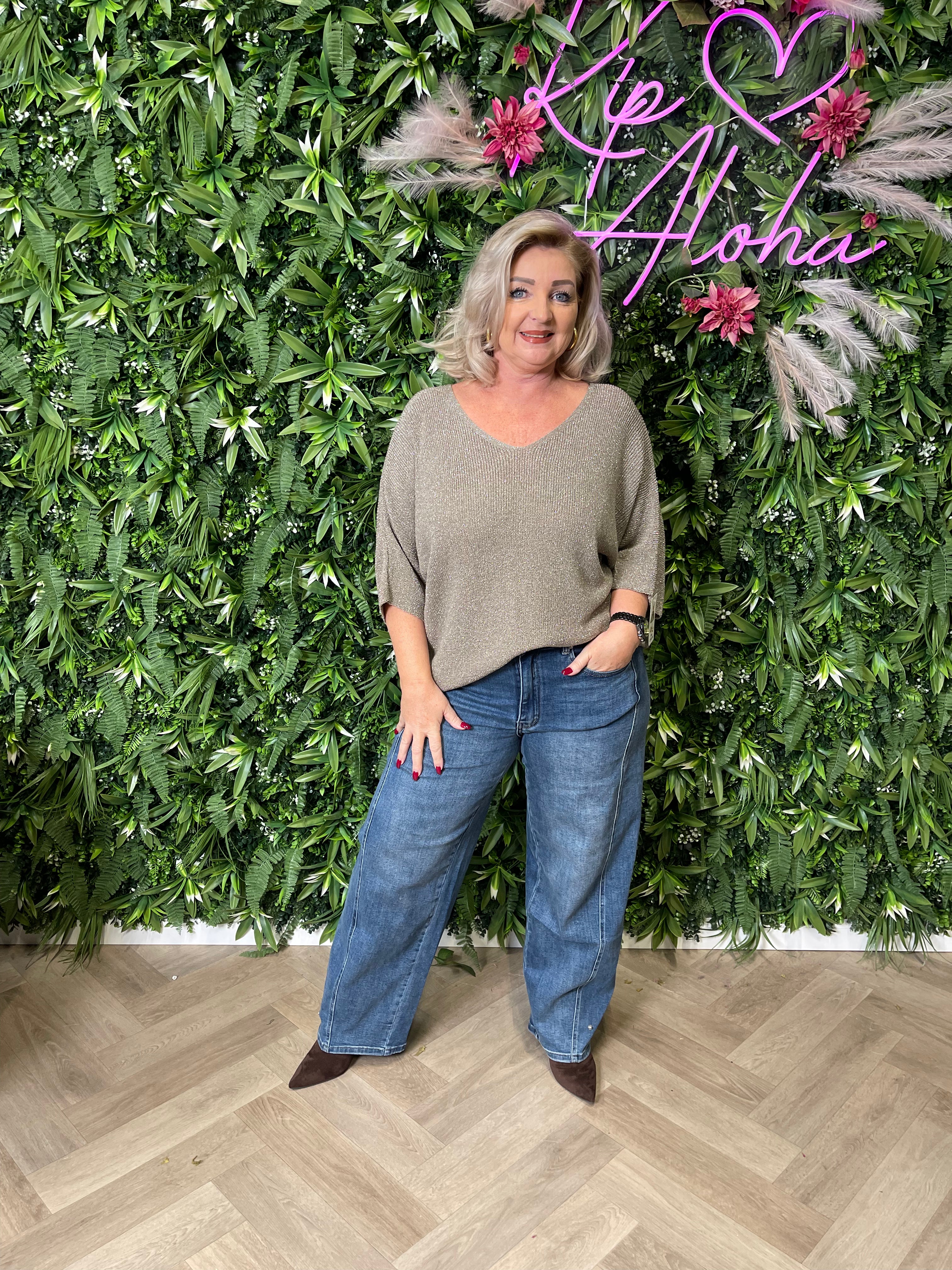 Gebreide top v-hals met lurex taupe