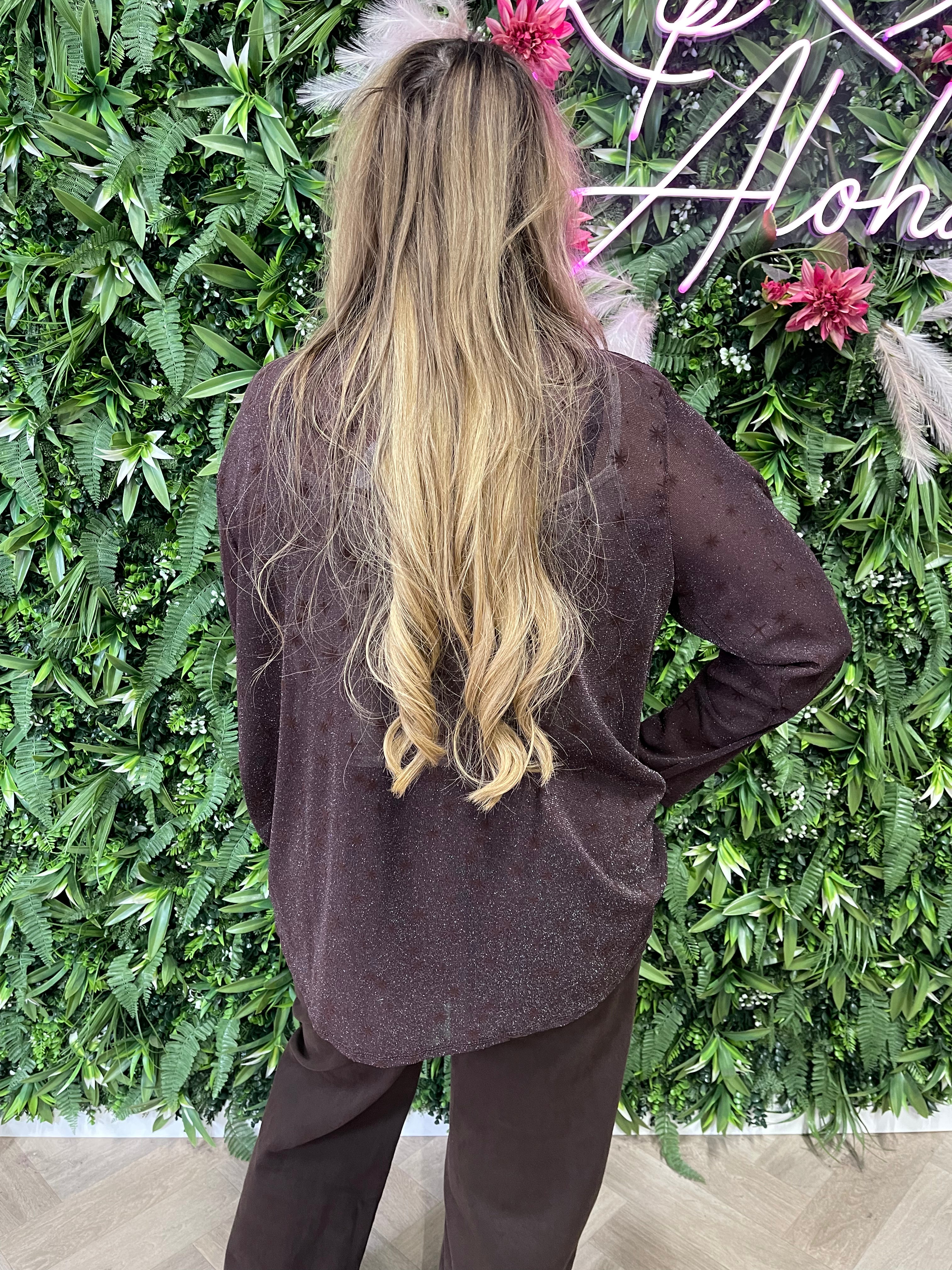 Top lurex met strik bruin
